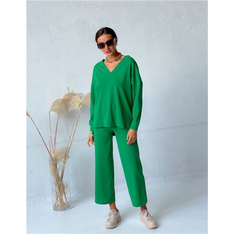 Прогулочный костюм купить маркетплейс модель : 046