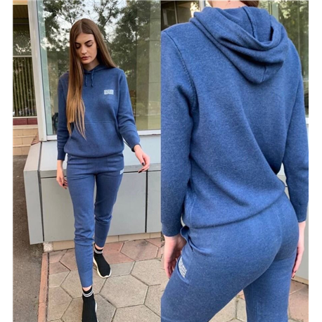 Прогулочный костюм купить маркетплейс модель :004