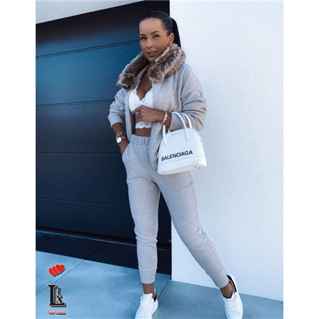 Спортивный костюм купить маркетплейс 1900